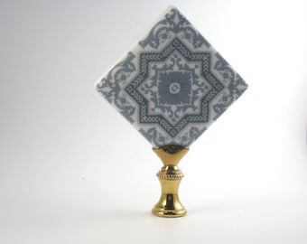 Lamp Finial, Blue and White Delft Type Ceramic Tile Set on Point Lampshade Finial 44aa