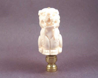 Asian Temple Lion Lamp Finial  Nice Carved Detail Smooth Finish (A49)