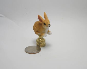 Lamp Finial Little Tan Resin Easter Rabbit Bunny Nice Size for a Small  Lamp Found Object #57V