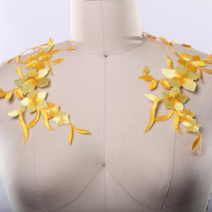 2 Yellow Flower patches. Yellow Iron on Flower Patch. Hawaiian Style Flowers with Golden Yellow Accents
