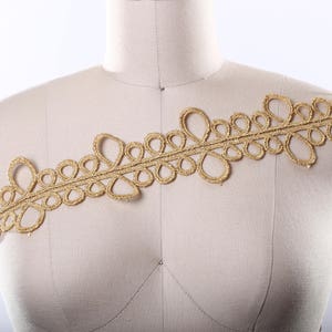 Noreis Gold Venice Lace Circle Gold Metallic Lace Perfect for Gowns, Costumes and Home Decor 3.25&quot;  x 1 Yard
