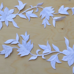 White Flower Patch 2 Martagon Lily White Flower Embroidery Patches/ White Flower Applique with Iron-on Backing