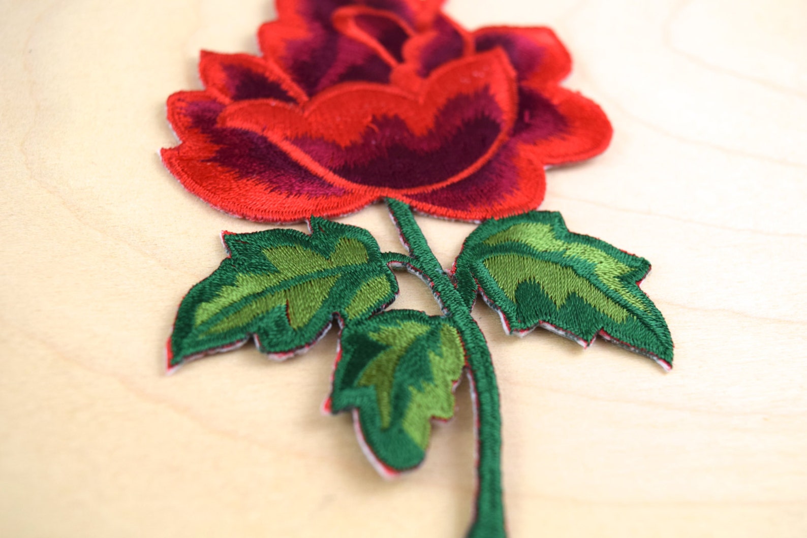 Rose Patches 2 Red Rose Embroidery Patches Strickingly Vibrant Etsy