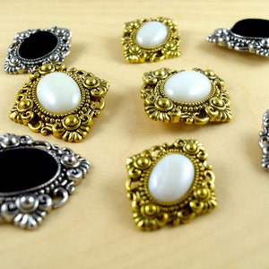Vintage inspiriert Gothic Cameo Anhänger mit Knopf Schaft - Silber mit samt und Antik Gold mit Kunststoffstein