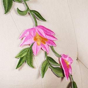 White Flower Patch 2 Martagon Lily White Flower Embroidery Patches/ White Flower Applique with Iron-on Backing image 9