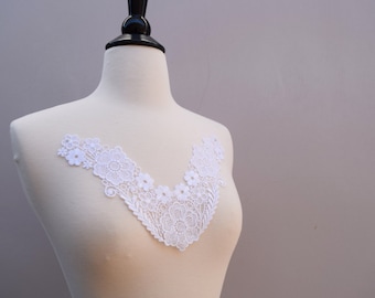 White Venice Lace Applique: U-Shaped Floral Neckline