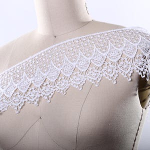 White or Ivory Venice Lace Trim 4.5 in Width. Dainty and Durable. Vintage inspired/ Bridal Lace Trim PRISCILLA image 2