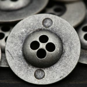 Silver Metal Buttons/ Silver Button/ Four Hole Metal Button/ 4 Pcs/ 32L 20mm  13/16&quot; MS1