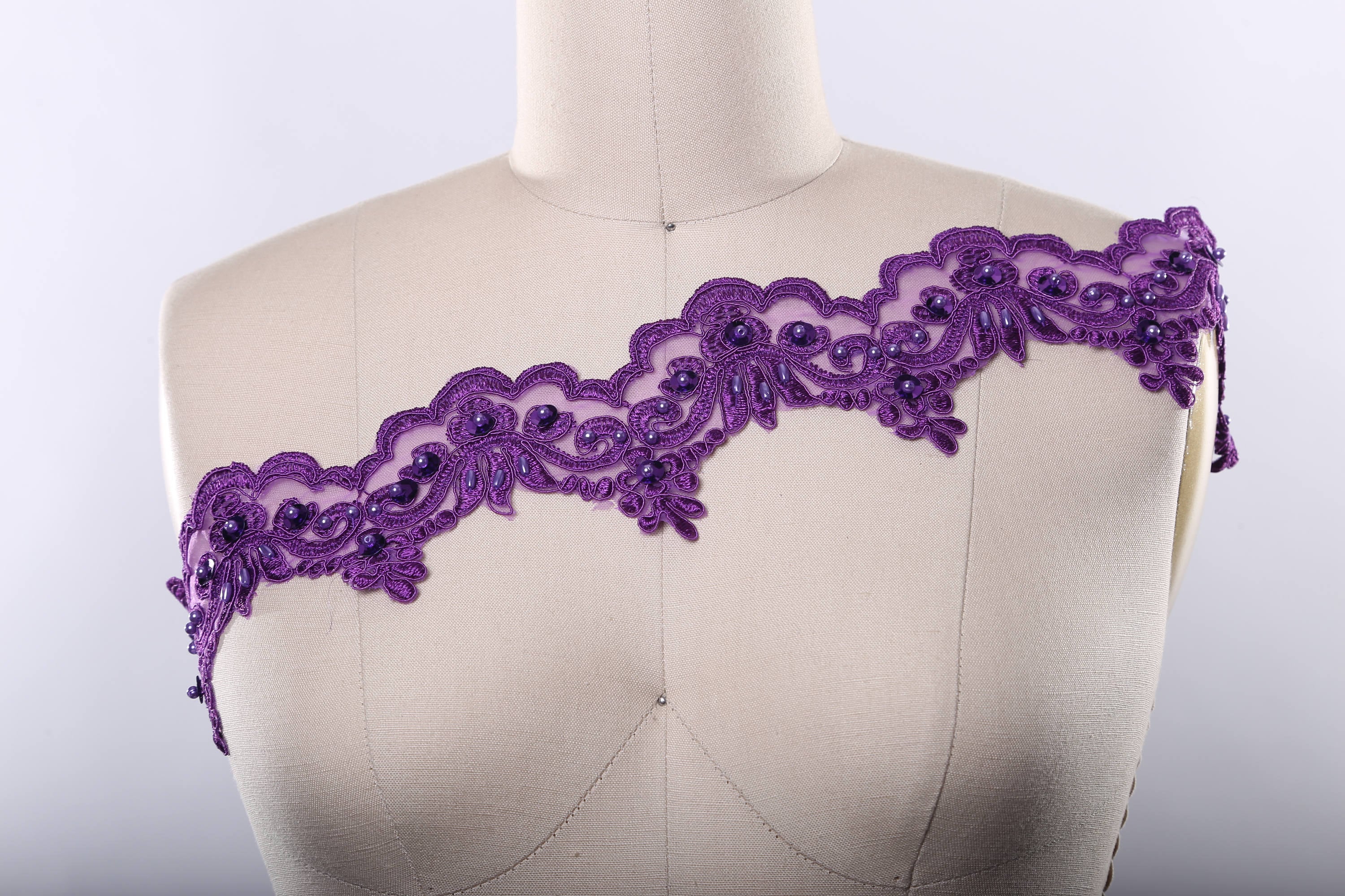 Purple Lace Trim/ Purple Beaded Lace / Opaque Chiffon Foundation. Pearl and  Sequins. Purple Alencon Lace Purple Violet -  Israel