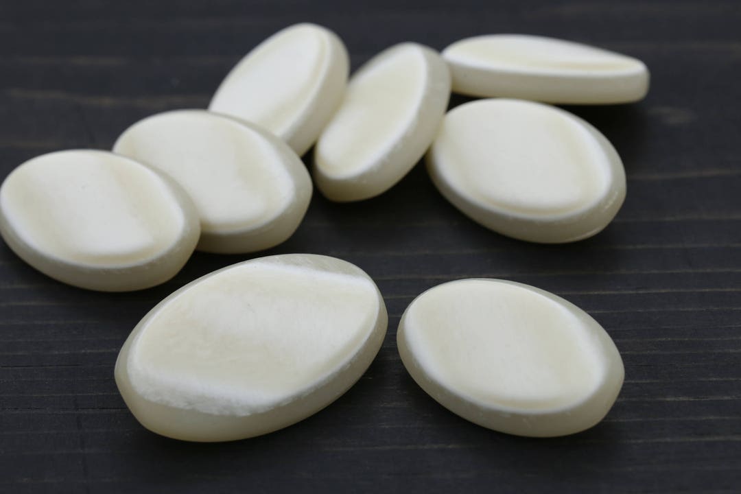 Plastic Oval Button/ 4 Pieces/ Ivory Oval Button/ Bone Color/ 41mm X ...