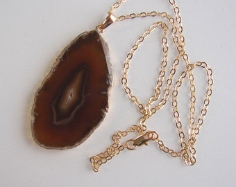 Natural agate slice necklace 24K gold plated edges with 24K gold plaited chain with druzy stone, geode necklace  (Lot 027)