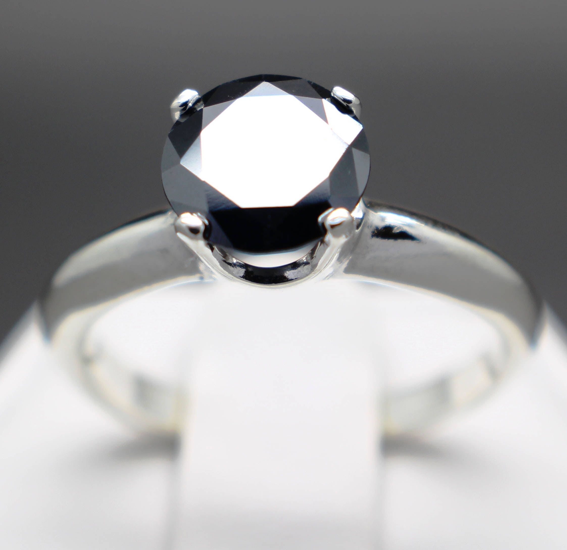 1.41cts Natural Black Diamond Engagement Ring (7.06mm) AAA Grade
