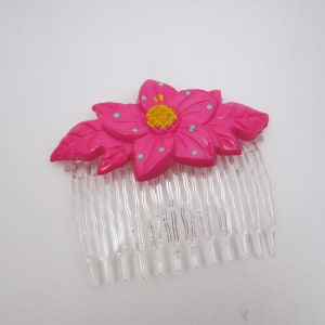 Vintage hair accessories/ Flower hair comb/ 90s hair accessories Dark pink