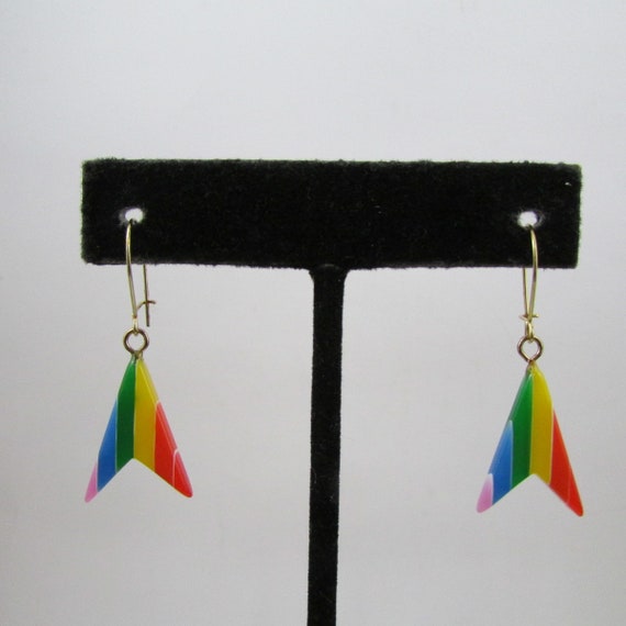 Vintage earrings - Rainbow heart/triangle kidney … - image 1