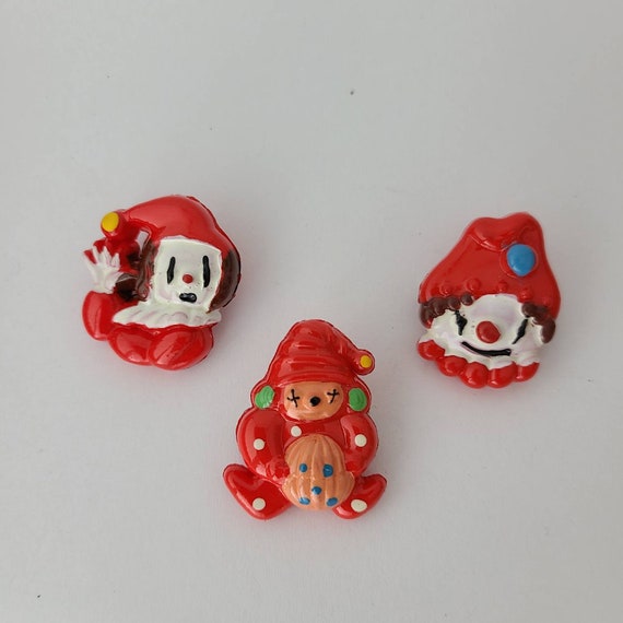 Vintage pins- Mixed clown brooch pins (12 pieces)… - image 1