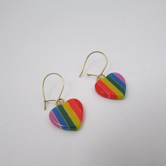 Vintage earrings - Rainbow heart/triangle kidney … - image 5