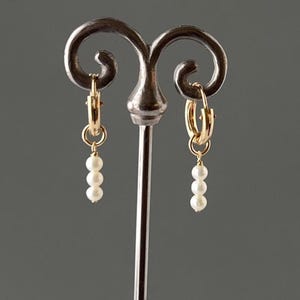 Pearl Huggie Earrings - Mini Pearl Earrings - Dainty Pearl Earrings - Huggie Hoop Earrings - Pearl Drop Earrings