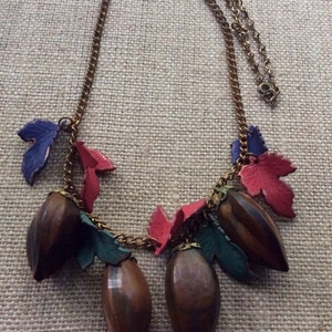 Vintage Polished Nut and Colored Leather Leaf Chain Link Necklace