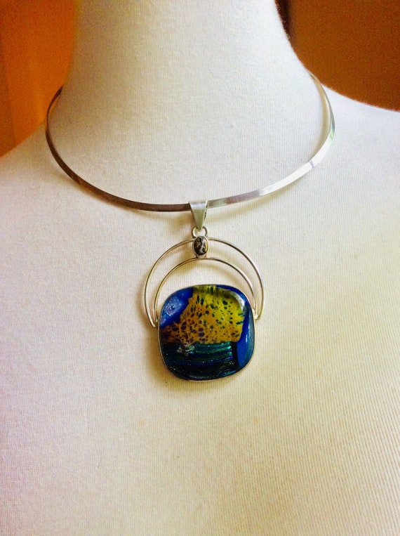 Unique Sterling Collar with Multi Color Art Glass… - image 2