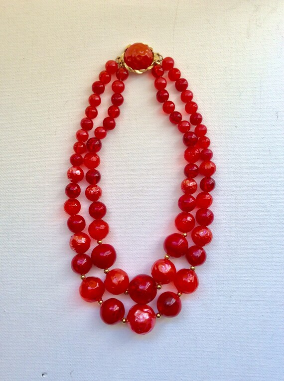 Beautiful Bright Red Lucite and Plastic 1960's Tw… - image 3