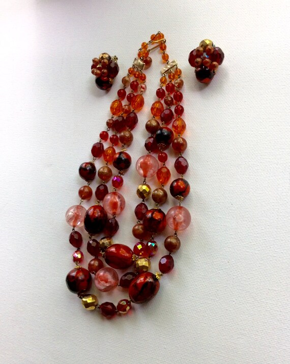 Retro Orange Multi-strand Lucite and Plastc Neckl… - image 2