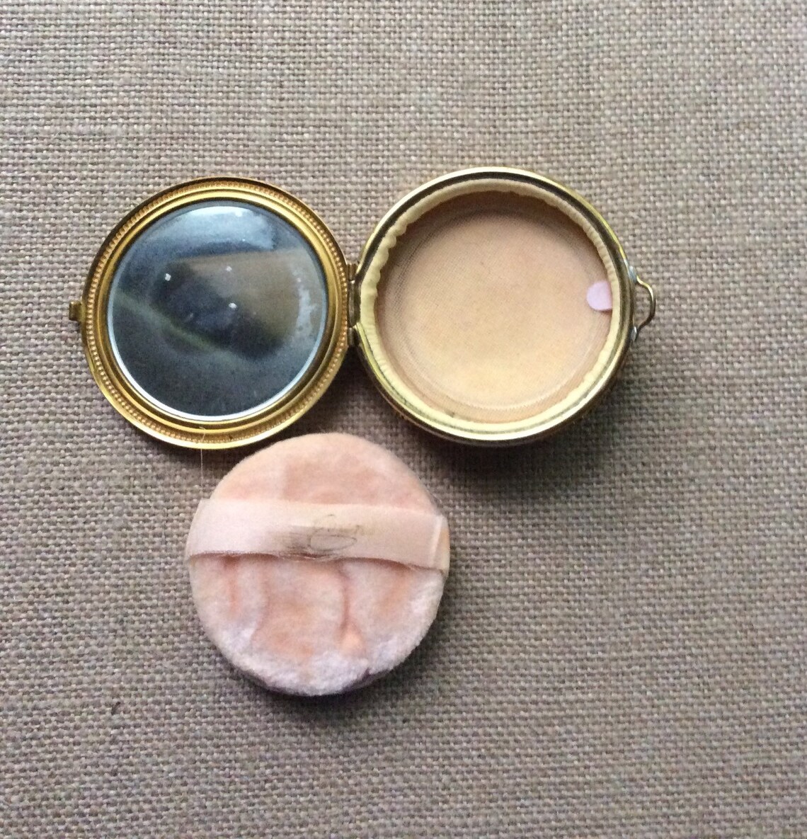 Retro Powder Puff Compact with Enamel Top and Mirror and Mesh Etsy