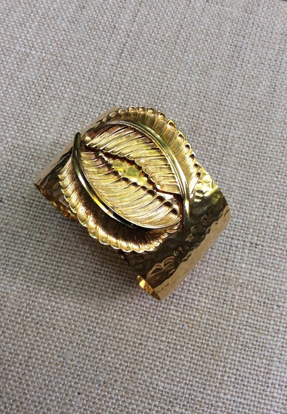 Mod Goldtone Leaf Design Cuff Bracelet