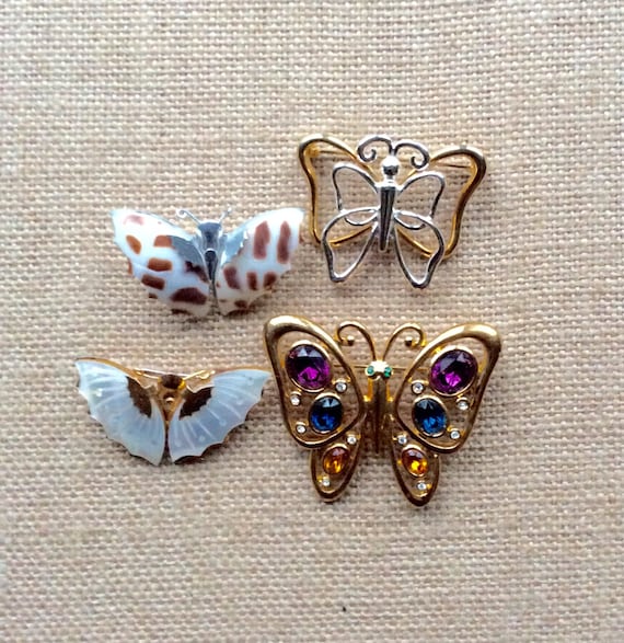 SALE Retro Butterfly Brooch Lot