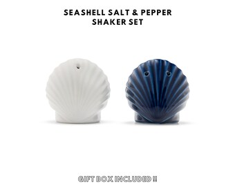 Seashell Salt and Pepper Shaker Set - White and Blue - Wedding Favours - Beach Wedding Favours - Party Favour - DIY Wedding - Baby Shower