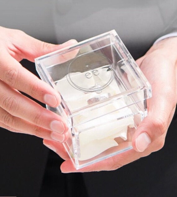 perspex ring box