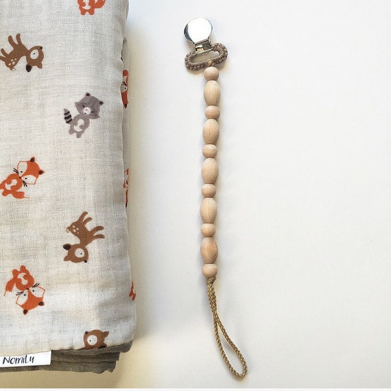 NomiLu Oval Clip -- Beaded Pacifier Clip (Ring Not Included)