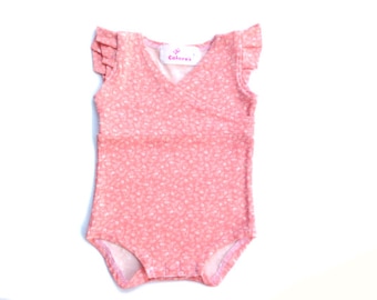 Baby girl pink bodysuit - 0-18 months clothing babies - cotton bodysuit for baby girls - newborn gift idea