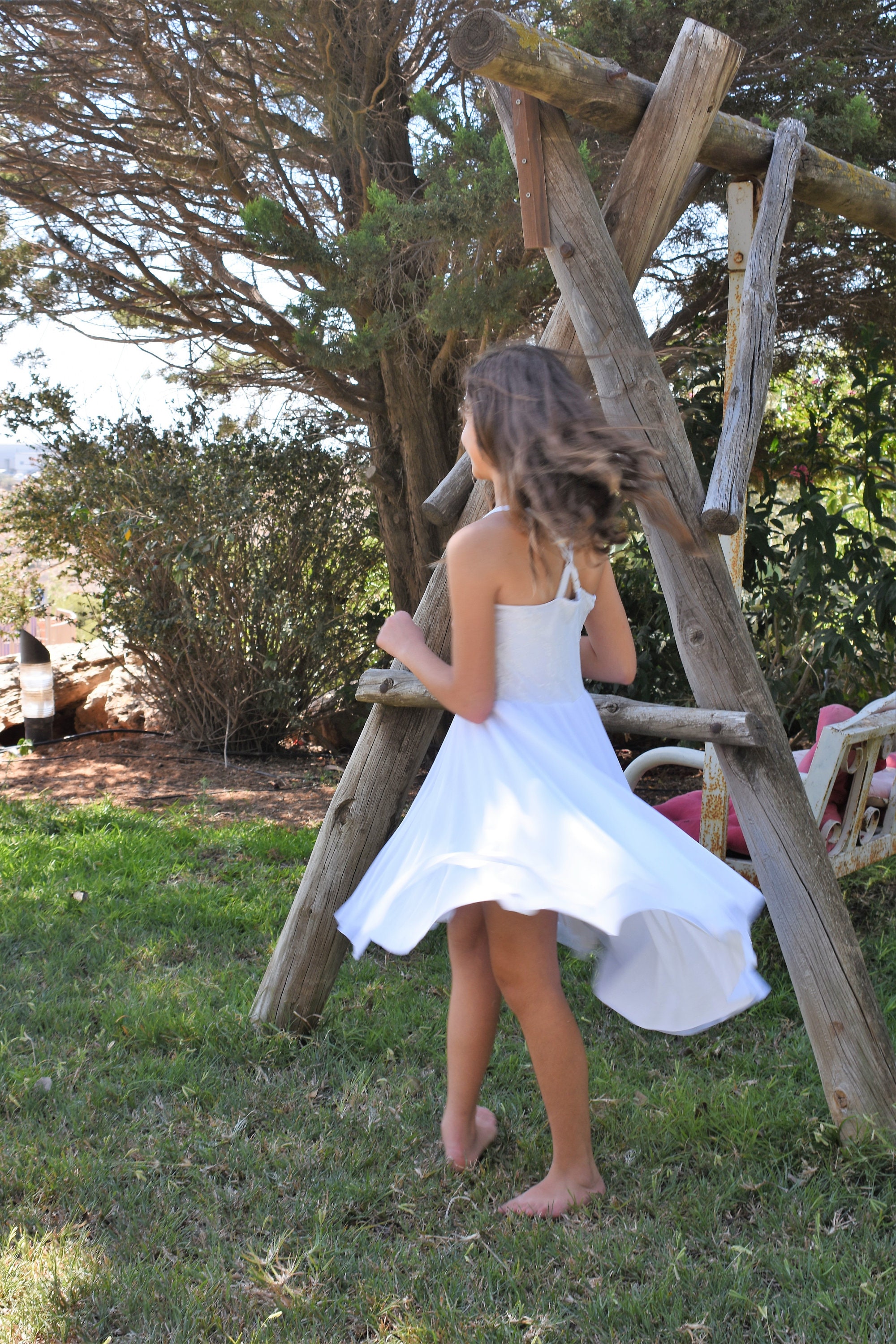 Teenage White dress - summer twirly White dress - flower girl dress - bridesmaid dress - Tulle and lace