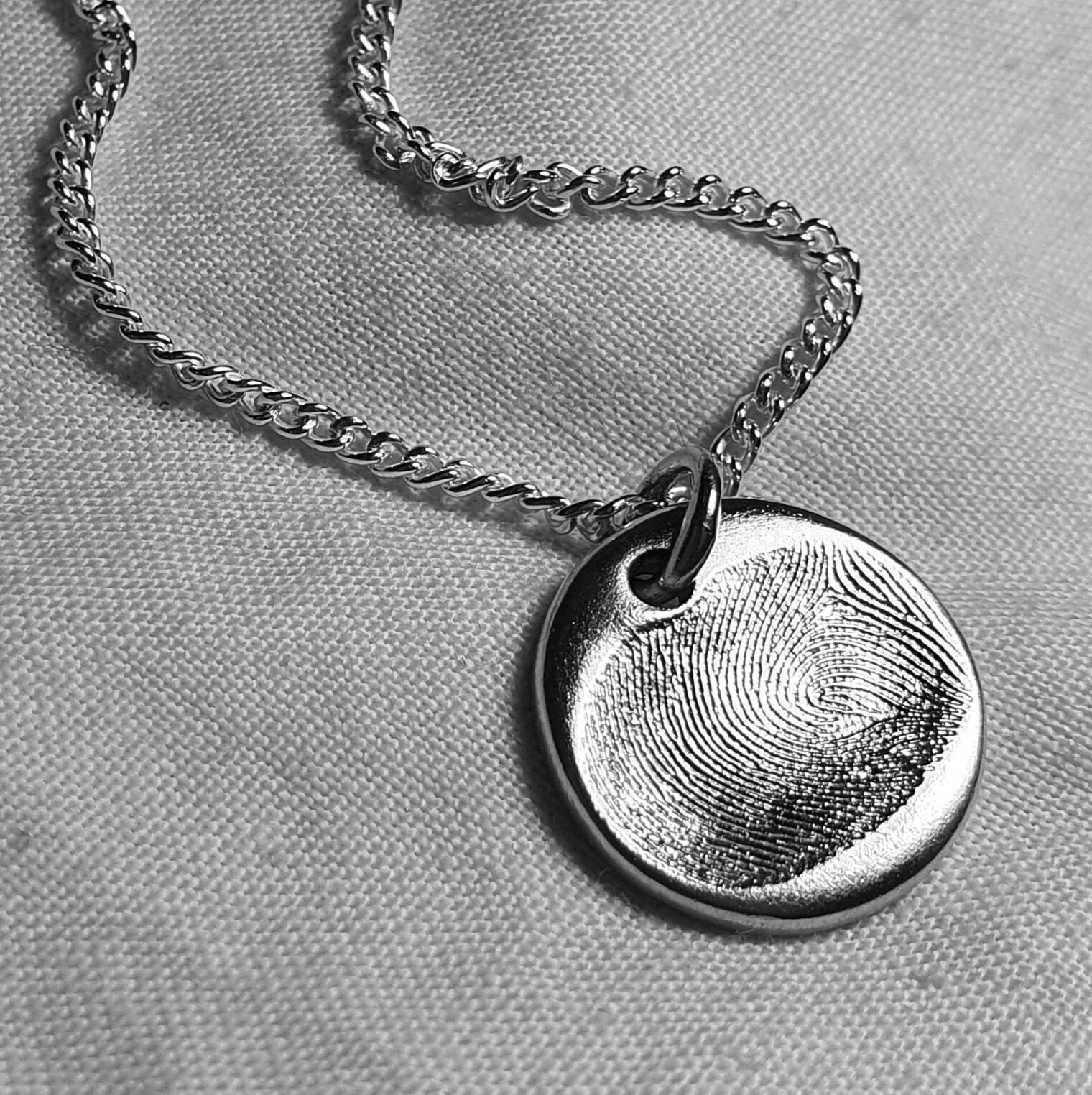 Fingerprint Necklace Pendant - Fingerprint Jewellery Thumbprint Jewelry Personalized Necklace Gifts For Mom & Grandma