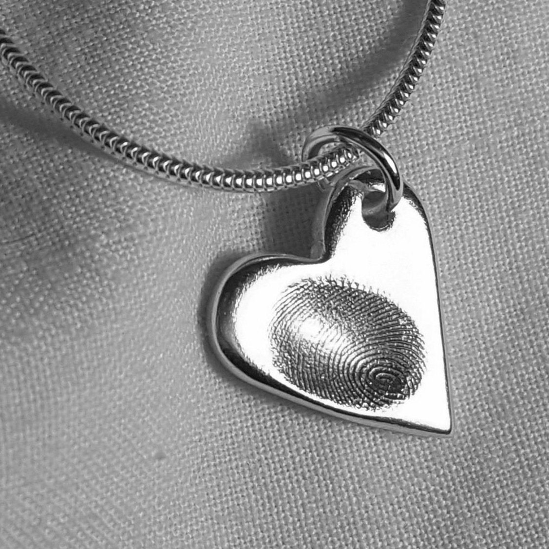 Fingerprint Necklace Charm - Thumbprint Necklace Silver Fingerprint Jewelry For Mom & Grandma Personalised Gift