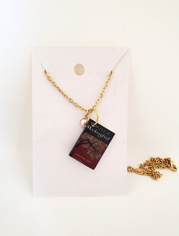 To kill deals a mockingbird necklace