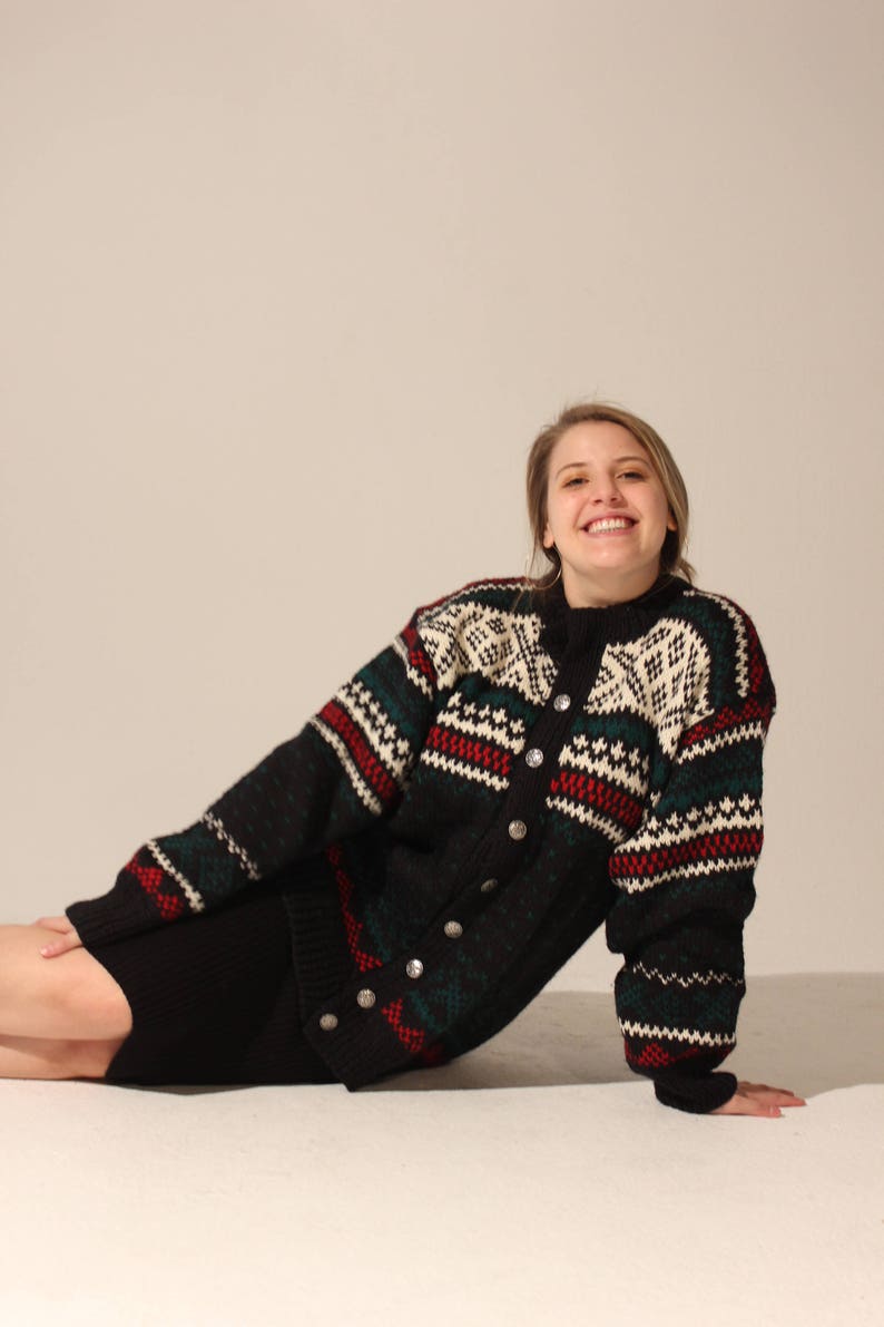 Vintage Sweater Christmas Sweater Medium Sweater Cardigan Vintage Cardigan Holiday Sweater Womens Sweater Large Sweater Oversized Sweater