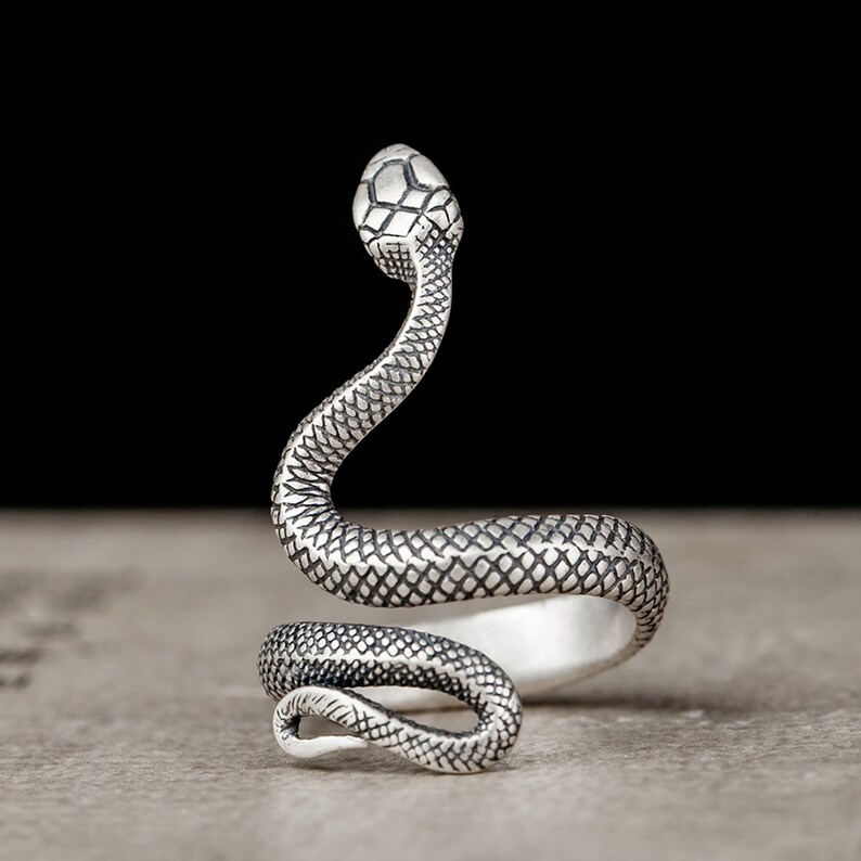 Gothic Adjustable Cobra Snake Ring Retro Punk