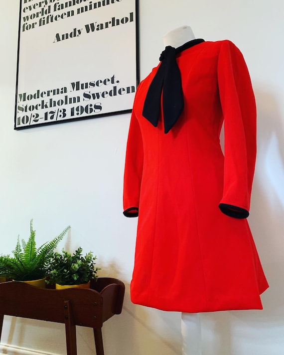 Vintage mod 1960s dress