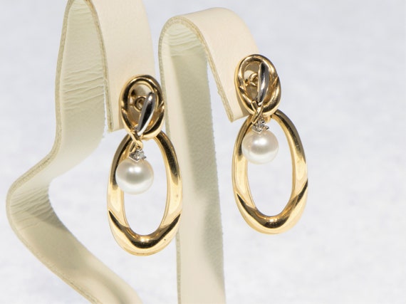 Pearl and Diamond Dangle Earrings with Detachable… - image 1