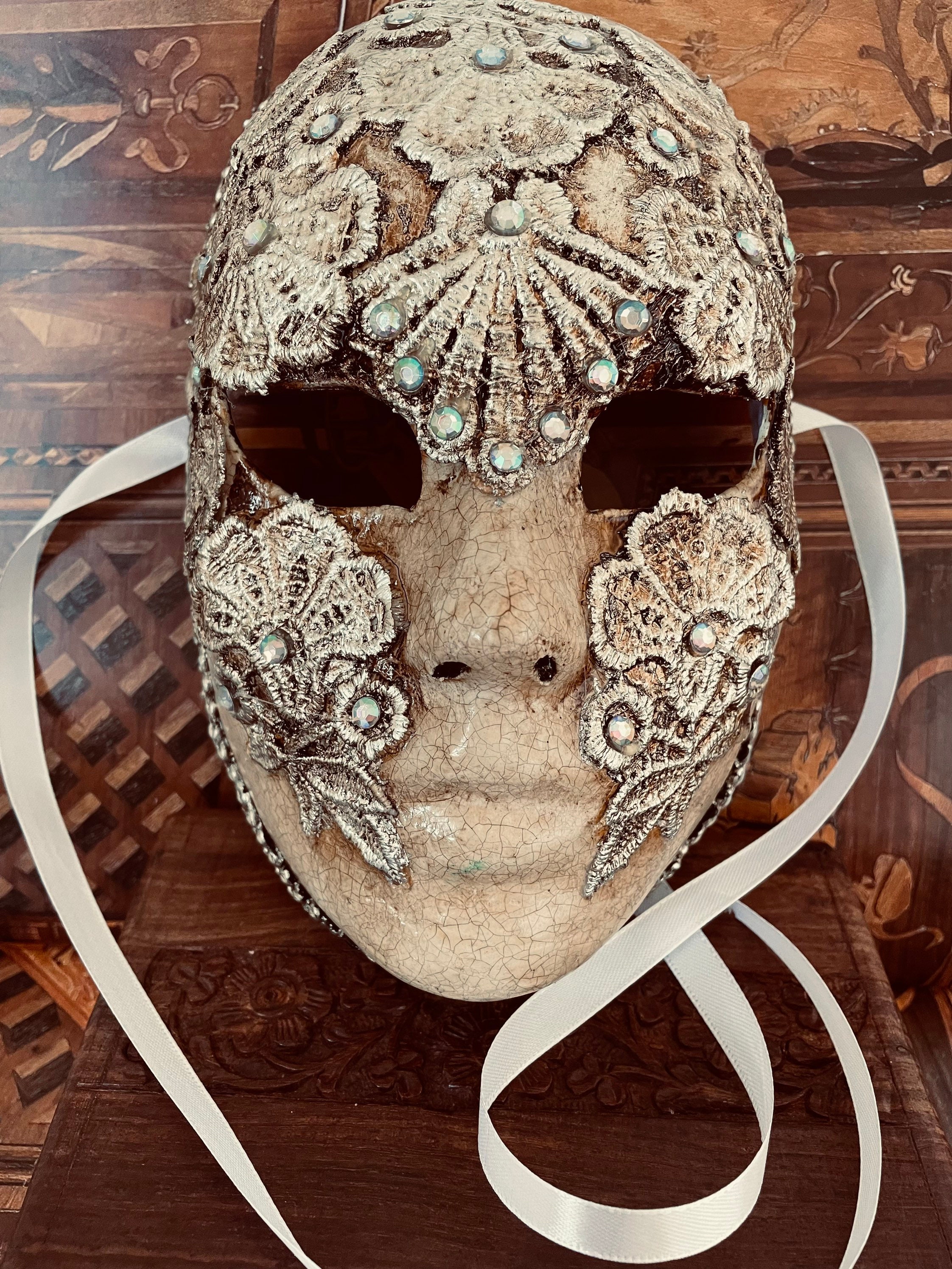 Eyes Wide Shut Party - Etsy