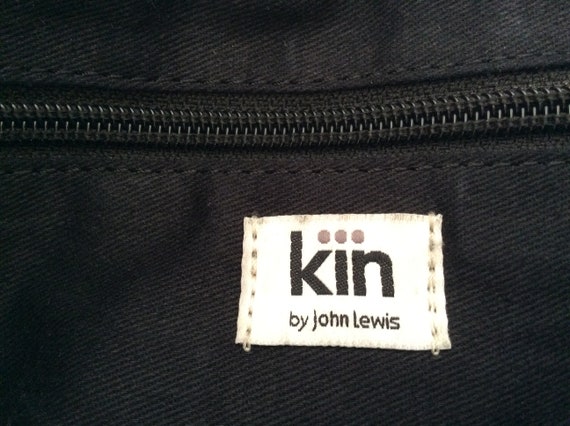 fendi peekaboo iconic essential