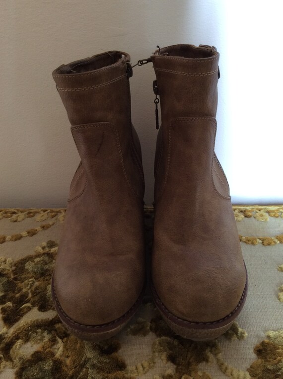 comfortable ankle boots uk