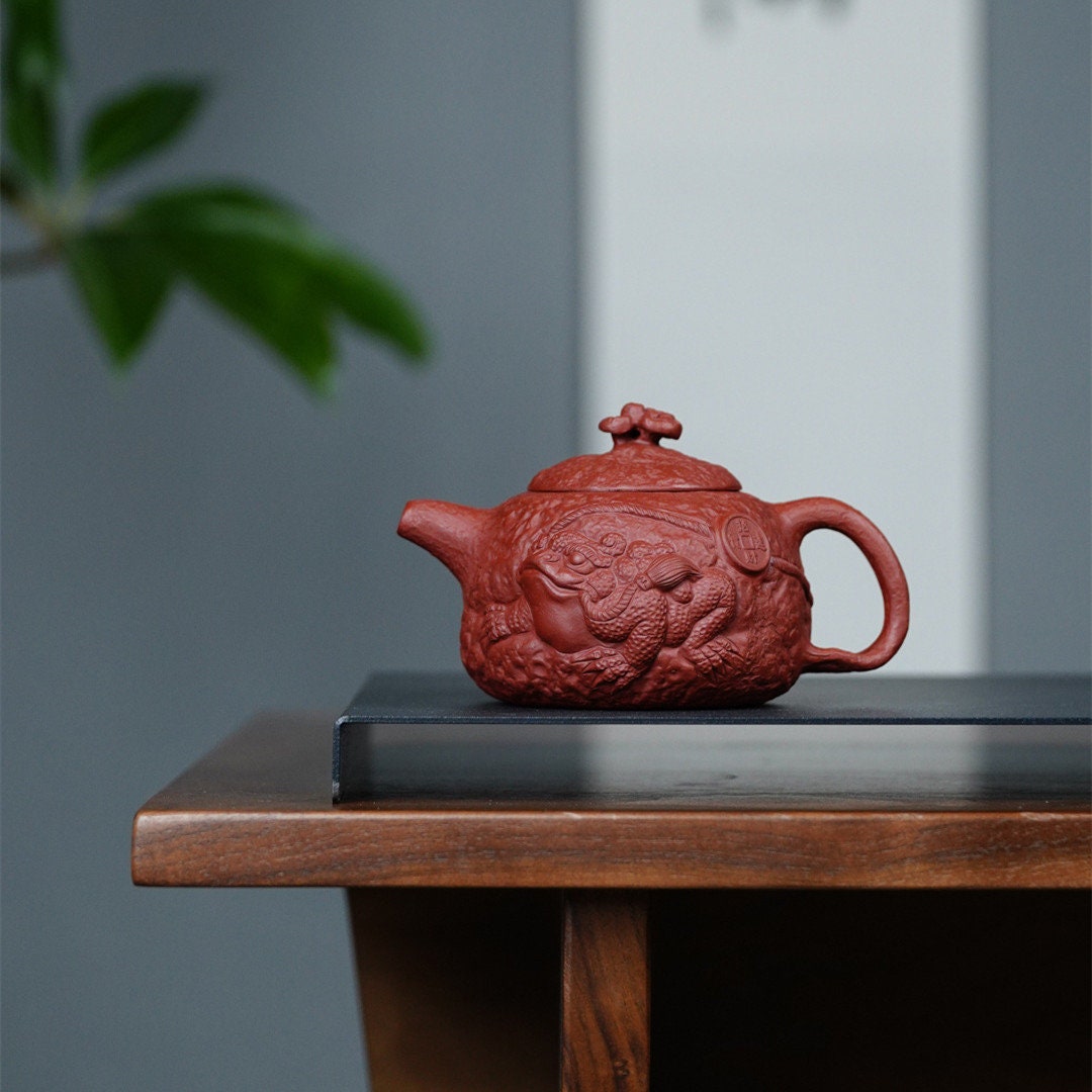 Yixing Qing Duan Ni Clay Tea Mug with Lid & Clay Art 280ml
