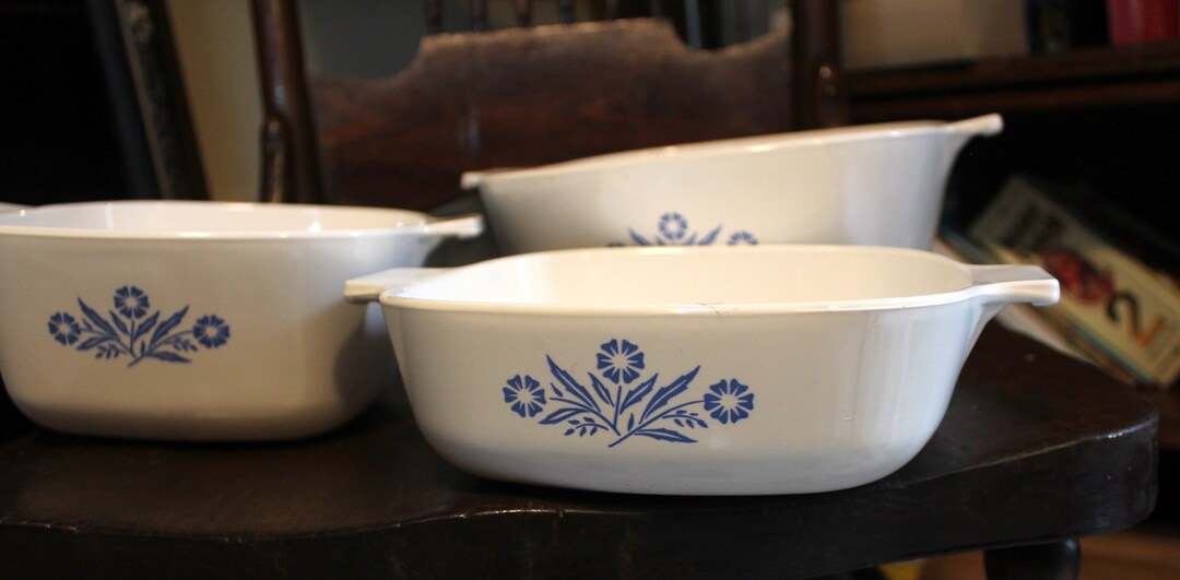 Perfect Vintage Pyrex Blue Cornflower Bakeware Set Etsy