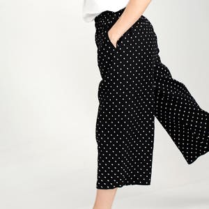Custom-Made Loose Linen Pants / Black Loose Trousers / Casual Loose Pants / Linen Pants for Women / Wide Leg Linen Pants / Cropped Pants image 1