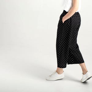 Custom-Made Loose Linen Pants / Black Loose Trousers / Casual Loose Pants / Linen Pants for Women / Wide Leg Linen Pants / Cropped Pants image 5