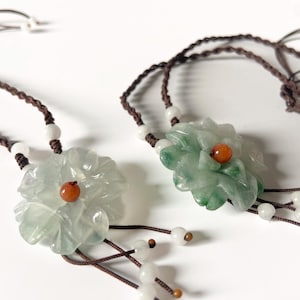 Hand-Knotted Flower Stone Necklace: Adjustable Silk Cord