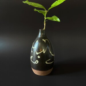 Rustic Hand thrown stoneware clay planter - Studio pottery - Decorative  Glazed pot