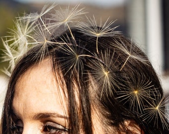 Honsu. Dandelion crown for bride